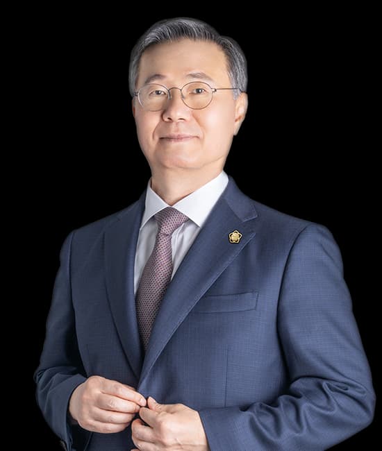 용산변호사 남상봉