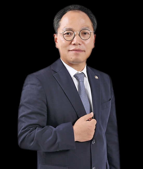 용산변호사 정재봉
